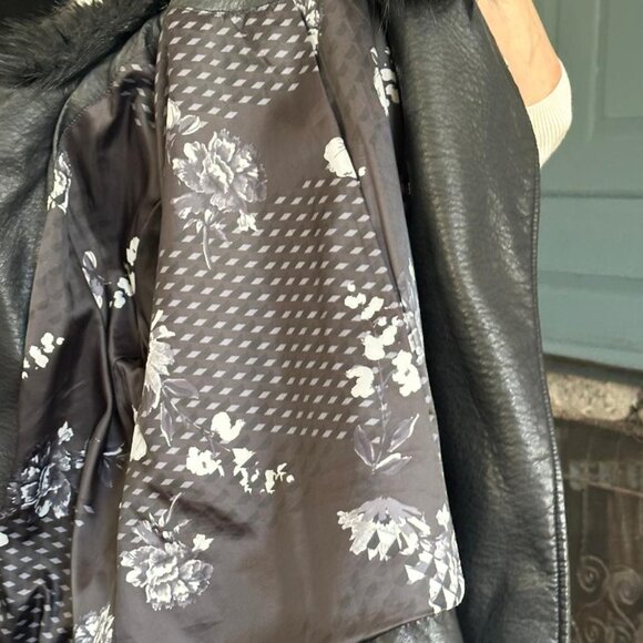 GUESS FAUX LEATHER JACKET - Picture 2 of 3
